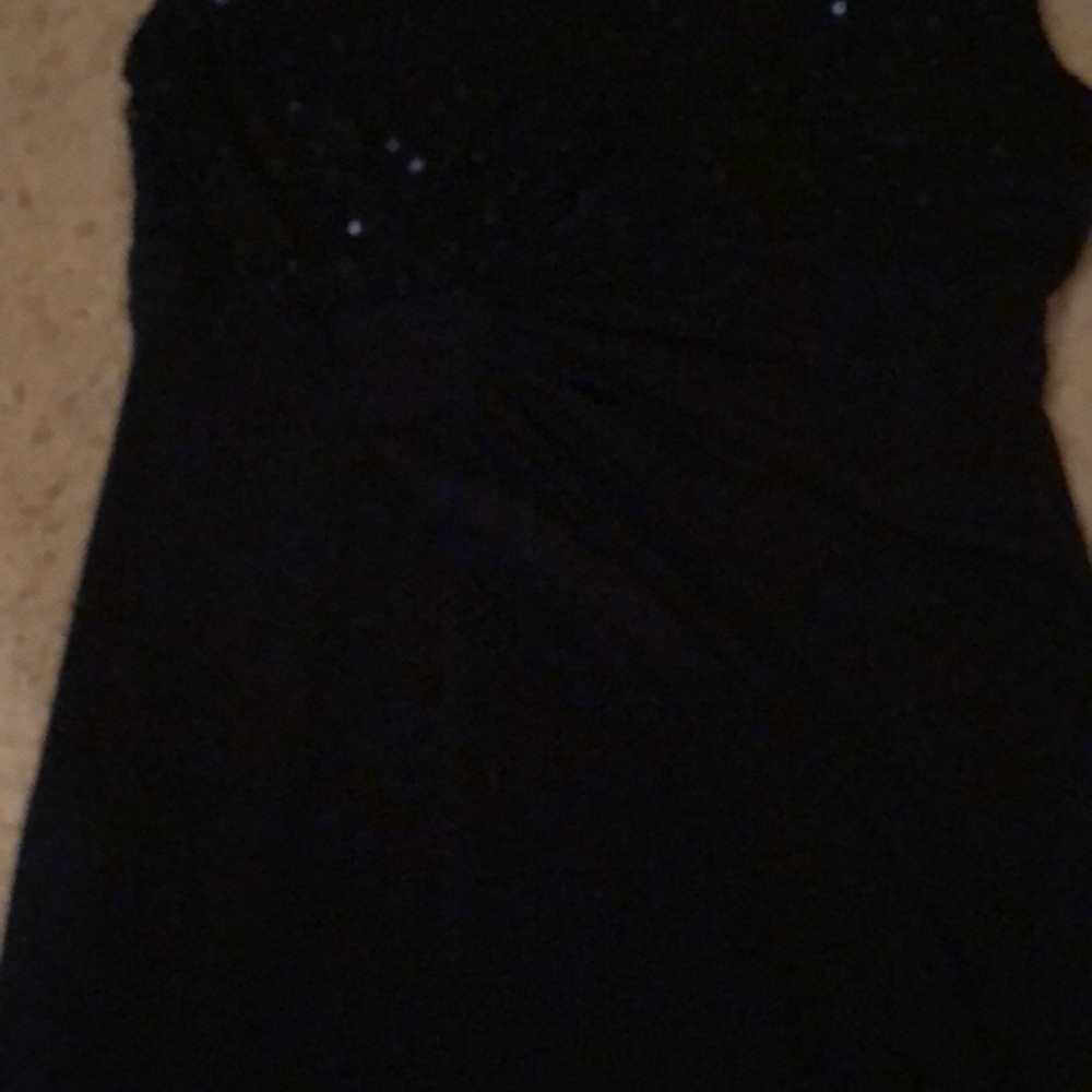 Dress - Picture 5 of 8